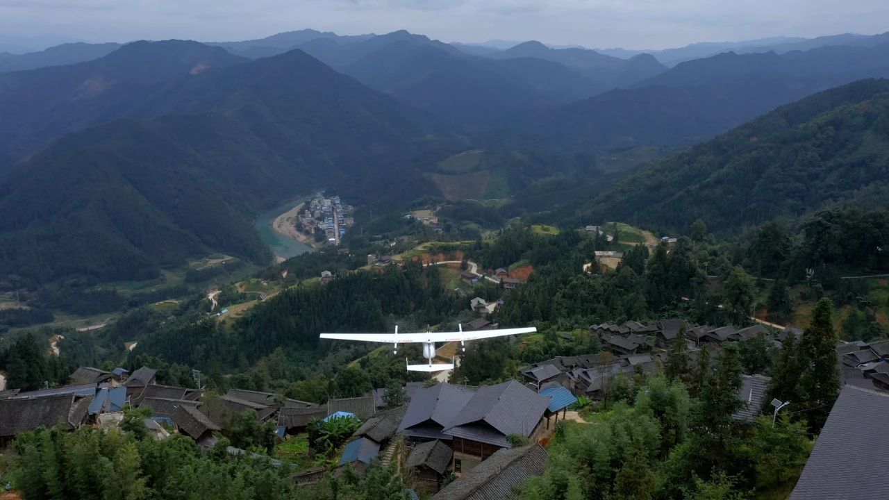 CW-15 flying in Sichuan mountain area